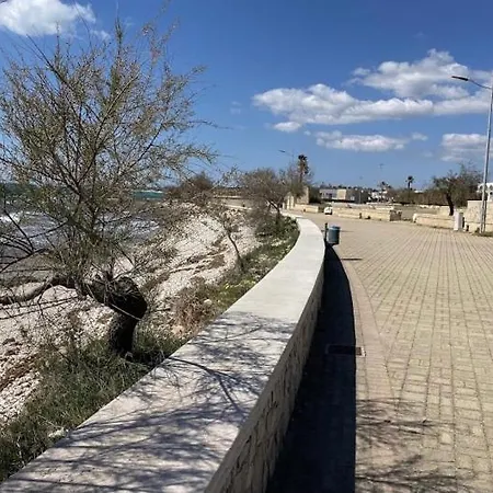 Dalucia * Torre Vado